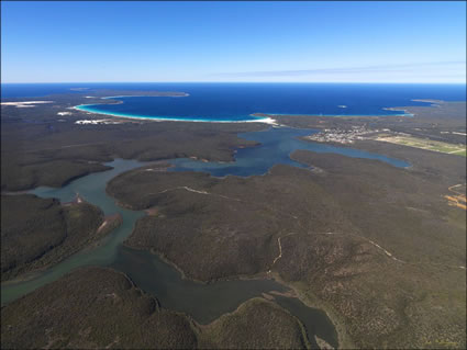 Bremer Bay and River - WA SQ (PBH3 00 3481)