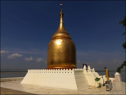 Bu Paya Pagoda SQ (PBH3 00 14968)