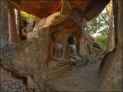 Buddha - Santuk Mountain (PBH3 00 5862)