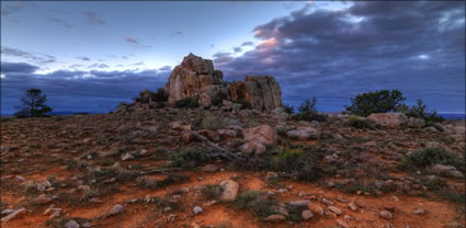 Castle Rock - Hawker - SA (PBH3 00 19671)