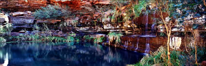 Circular Pool - Karajini NP - WA (PB00 4192)