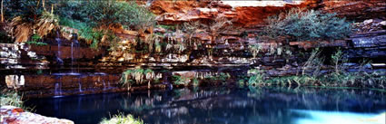 Circular Pool 2 - Karijini NP - WA (PB00 4193)