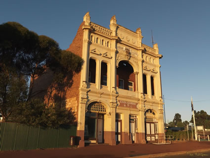 Coolgardie RSL - WA (PBH3 00 2687)