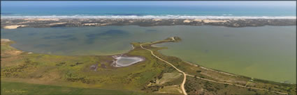 Coorong NP Shacks - SA (PBH3 00 31219)