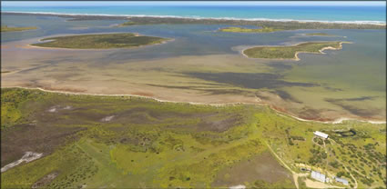 Coorong NP Shacks - SA T (PBH3 00 31243)