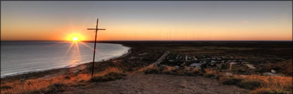 Cross - Exmouth -  WA (PBH3 00 8206)