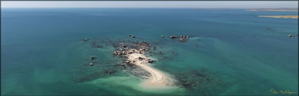 Curlew Rocks - WA (PBH3 00 10776)