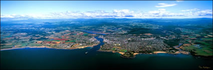 Devonport Square from Ocean - TAS (PB00 0800)