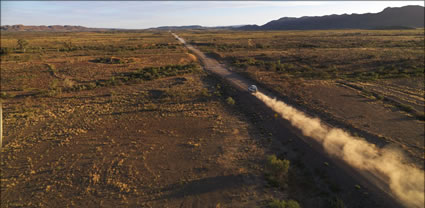 Dust - Flinders Ranges - SA T (PBH3 00 18169)