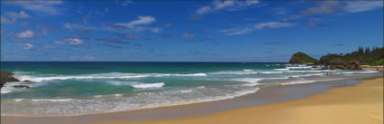 Flynn's Beach Port Macquarie H (PBH3 00 0158)