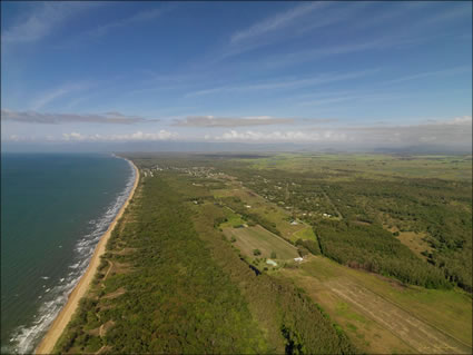 Forrest Beach - QLD SQ (PBH3 00 2413)