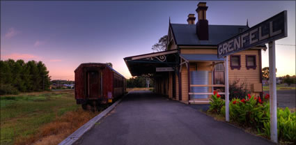 Grenfell Train Station - NSW T (PBH3 00 17504)