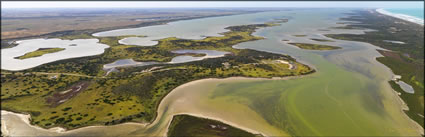 Hacks Point- Coorong NP - SA (PBH3 00 31252)