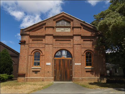 Hart Shaft - Beaconsfield - TAS (PBH3 00 0486)