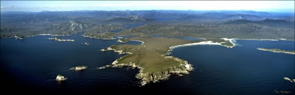 Hillard Head - Port Davey - TAS (PB00 5377)