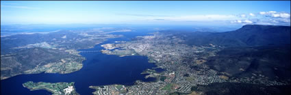 Hobart from Claremont - TAS (PB00 0758)