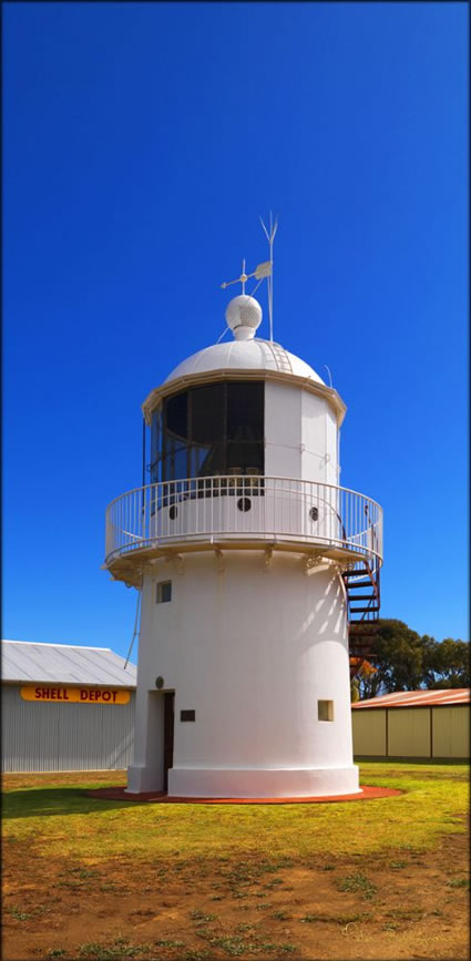 Hope Cottage Lighthouse - SA T V (PBH3 00 31477)