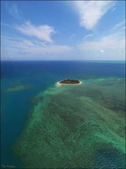 Hope Island - QLD  SQ (PBH3 00 13237)