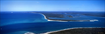 Inskip Point 2 - Rainbow Beach - QLD (PB00 4672)