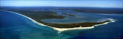 Inskip Point 3 - Rainbow Beach - QLD (PB00 4673)