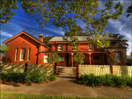 Junee Court House  - NSW SQ (PBH3 00 17054)