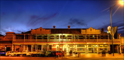 Junee Hotel - NSW T (PBH3 00 17168)