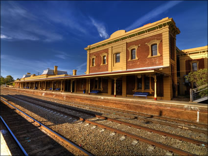 Junee Train Station - NSW SQ (PBH3 00 17048)