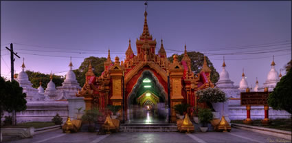 Kuthodaw Paya - Mandalay T (PBH3 00 14663)