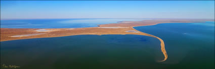 Lake Eyre - SA (PBH3 00 29638)