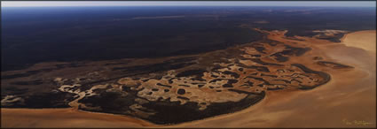 Lake Macleod - Carnarvon - WA (PBH3 00 7720)