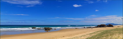 Lighthouse Beach - Port Macquarie H (PBH3 00 0187)