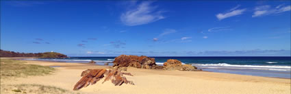 Lighthouse Beach - Port Macquarie H (PBH3 00 0189)