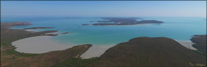 Looking to Coronation Island - WA (PBH3 00 10927)