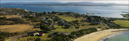 Low Head - East Beach - TAS (PBH3 00 0592)