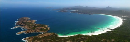 Lucky Bay Aerial - WA (PBH3 00 0736)