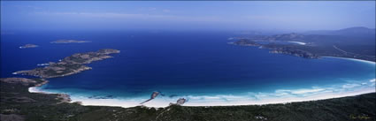 Lucky Bay Aerial - WA (PB00 6399)