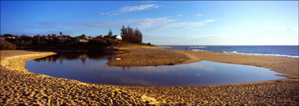 Moffat Beach Reflections - QLD(PB003396)
