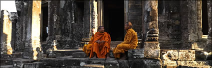 Monks (PBH3 00 6635)