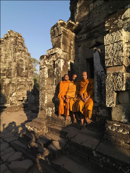 Monks (PBH3 00 6638)