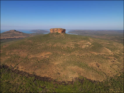 Mt Trafalgar - Kimberley - WA SQ (PBH3 00 10930)