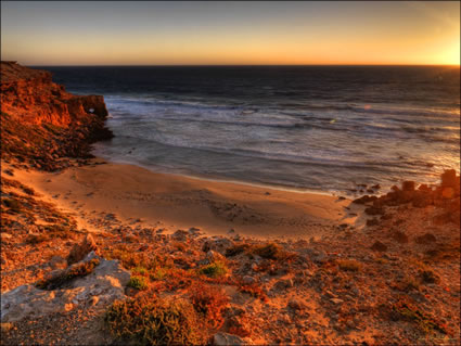 Needle Eye - Venus Bay - SA SQ (PBH3 00 25837)