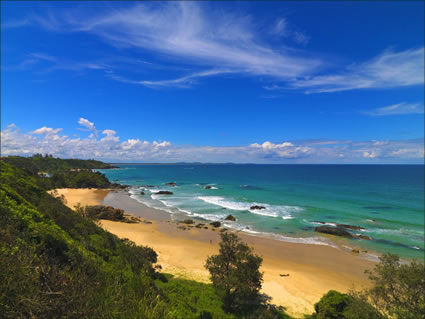 Nobbys  Beach Port Macquarie SQ (PBH3 00 0166)