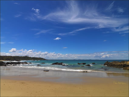 Nobbys Beach Port Macquarie SQ (PBH3 00 0170)