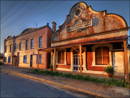 Oddfellows Hall - Grenfell - NSW  (PBH3 00 17807)