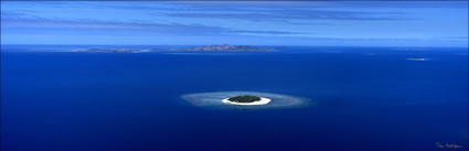 Paradise - Fiji (PB00 4911)