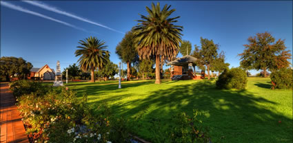 Park - Grenfell - NSW T (PBH3 00 17578)