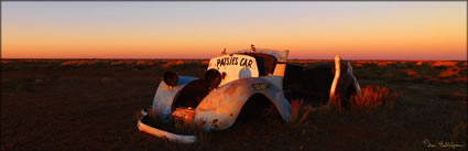 Patsies Car - near Coober Pedy- SA (PBH3 00 29908)