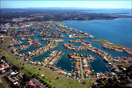 Raby Bay East West -QLD  (PB00 2602)