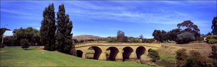 Richmond Bridge - TAS (PB00 2284)