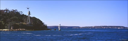 Robertson Point Light - Sydney - NSW (PB00 5994)